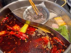 -魁牛·潮汕牛肉自助火锅(沈辽路万达店)
