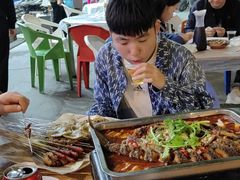 -老街烧烤大排档·地道湖北菜·龙虾馆(汉口火车站店)