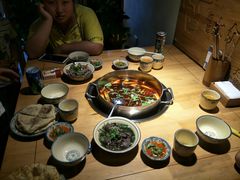 -大众跷脚牛肉馆·非遗传承单位(峨眉山店)