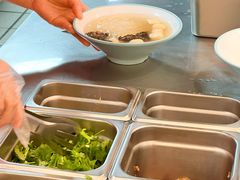 -大食代美食广场(上海中心店)