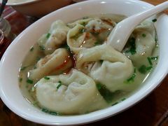 -潘国仙耳光馄饨(黄家阙路店)