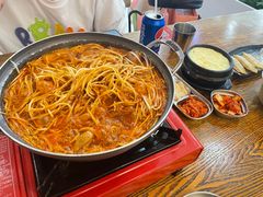 辣汤鸡爪-吴草鸡爪오초닭발韩食堂(融恒盈嘉中心店)