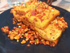石屏豆腐-半山腰·云南菜(侨福芳草地店)