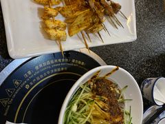 -老何太太鹤岗小串·团建聚餐(龙华店)