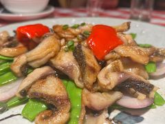 炒鲫鱼片-龙桥私厨·姜花菊花过桥鱼·顺德菜(容桂店)