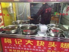 -梅记大块头爆鱼店(乍浦路店)