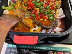 -云晓光头烧烤吧(德平路店)