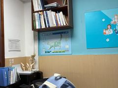 -宠颐生猫科·内科皮肤科(西平世纪城店)