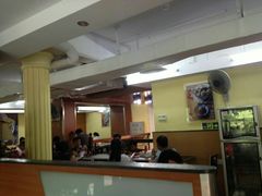 大堂-潮镇老尾牛杂(环城西路店)