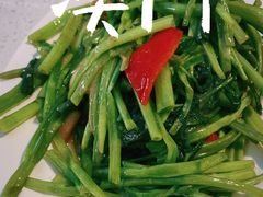 -肥仔文澳门猪骨煲(南京西路店)