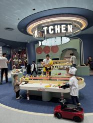 -奈尔宝家庭中心·亲子餐厅(北京东坝万达店)