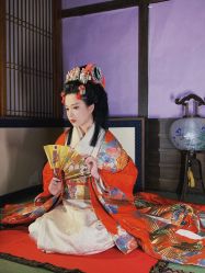 点击看大图 -持熹光年写真体验馆