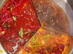 -廖掌柜·重庆鲜货火锅(上海首店)