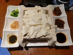 -95号酱骨·一块豆腐(展春园西路店)
