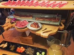 一米长盘牛五花-犟牛家·榴莲烤肉(五棵松店)