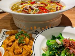 -太二酸菜鱼(kk mall店)