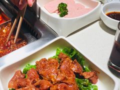-海底捞火锅鲜切牛肉主题店(长寿路店)