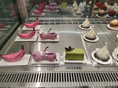 -好利来(上海虹桥新天地Lab主题店)