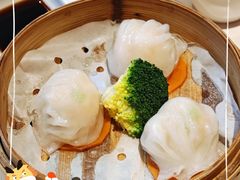 现做虾饺皇-兴粤匯香港茶餐厅(宝山日月光店)