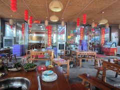 -岳记兴隆·青城腊排铜火锅(融创店)