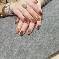 -天生爱美甲