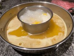 黄金花胶鸡汤锅底-辉哥火锅(虹桥路店)