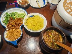 -满园烤鸭·春饼(丰科路万达店)