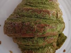 抹茶可颂-Top Impression Bakery Wolli Creek