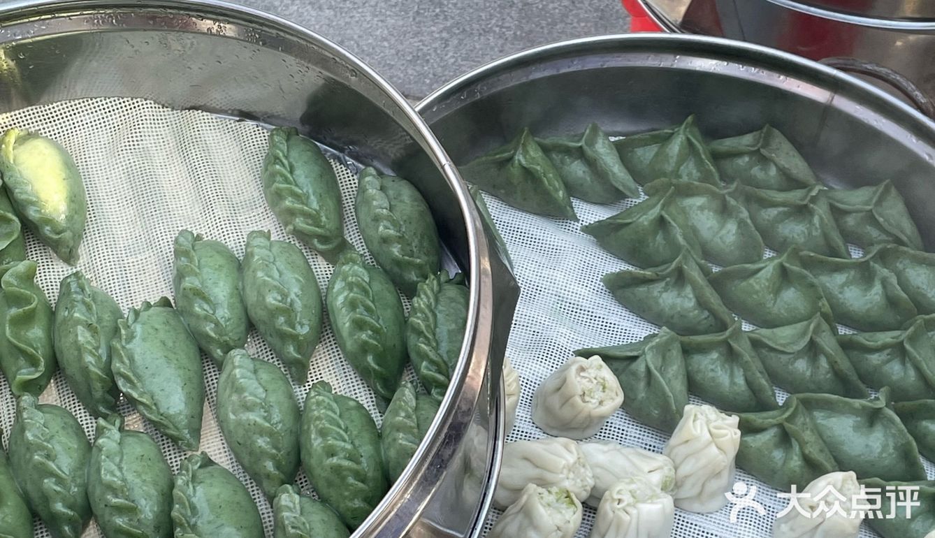 今日路过菜场，清明果已上市