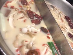 -无老锅(苓雅店)