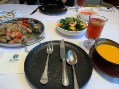 -马克西姆俄罗斯餐厅(通亚街店)