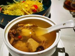 -千百味红餐厅·江西菜(绿地双子塔店)