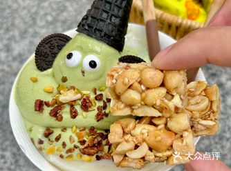 原来它是一切甜品的加持buff…