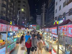 -正宁路小吃夜市