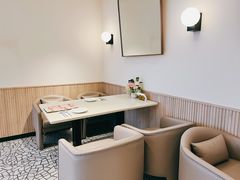 -必胜客(WOW中央公园店)