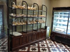 面包甜点陈列柜-德大西餐社(云南南路店)