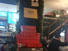-顶峰夜宴·龙虾烧烤大排档(九江学院店)