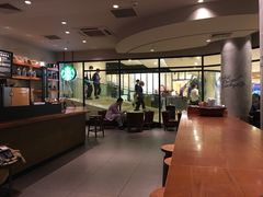 大堂-星巴克臻选(北京银泰店)