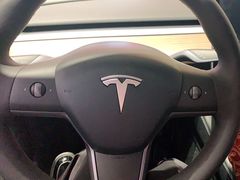 -TESLA 特斯拉(广州天环广场体验店)