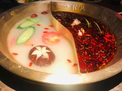 -小龙坎火锅(湖滨银泰in77店)