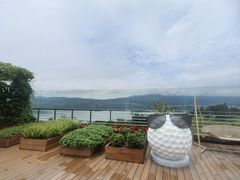 -昆明春城湖畔度假村