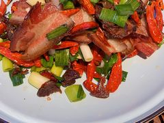 -唐师傅湘西名菜馆(武陵路店)