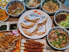 -兰州陈记牛肉面 ·烧烤· 铜锅涮肉(万达店)