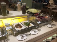 -上海浦东假日酒店逸庭咖啡厅
