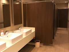-梅龙镇广场