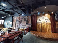 -白乐天毛肚火锅馆(南滨路店)