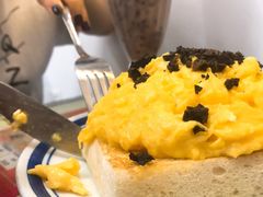 黑松露炒蛋多士-華人 華星冰室(氹仔 店)