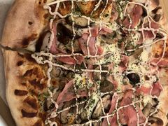 -城市大道红炉披萨烘焙坊