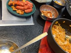 -臻牛烤肉