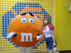 -m豆巧克力世界(上海世茂广场店)